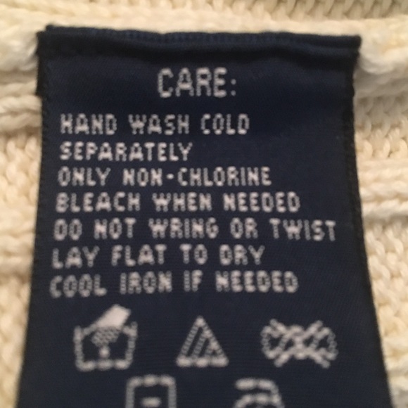 Ralph Lauren NWT cable knit/turtleneck sweater size L jr - Picture 3 of 3